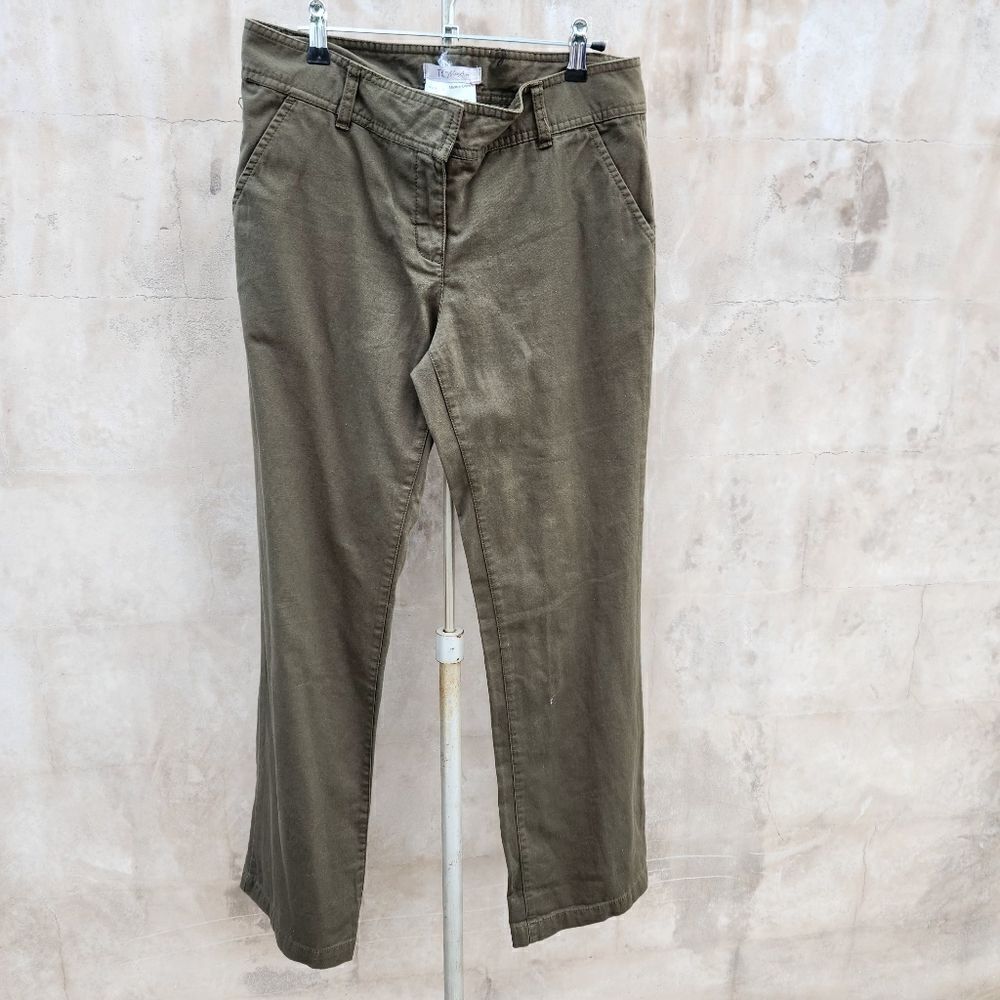 Max azria 100% cotton olive trousers